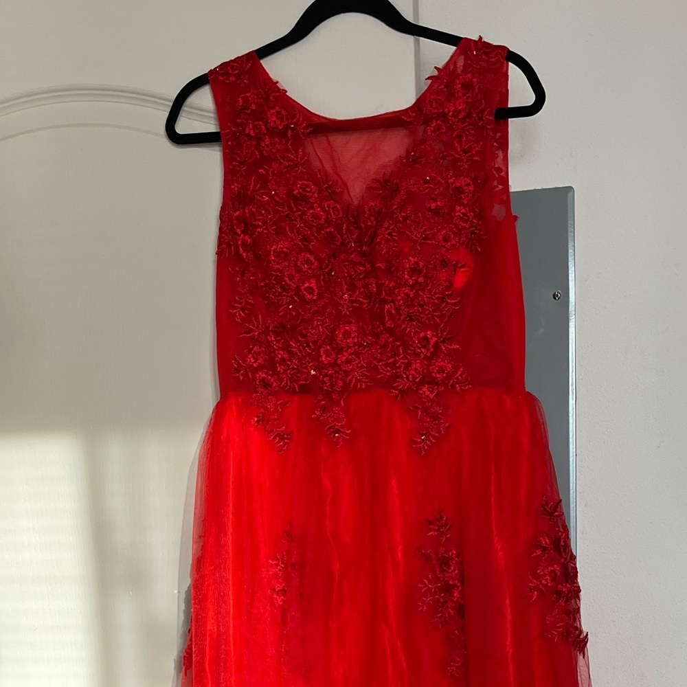 Red formal gown brand new.
